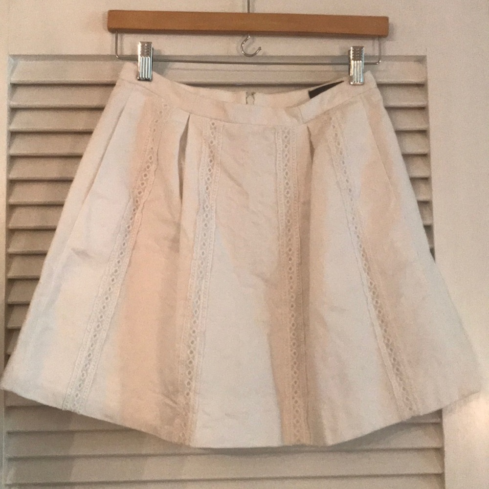 Jcrew white skirt with geometric lace detail